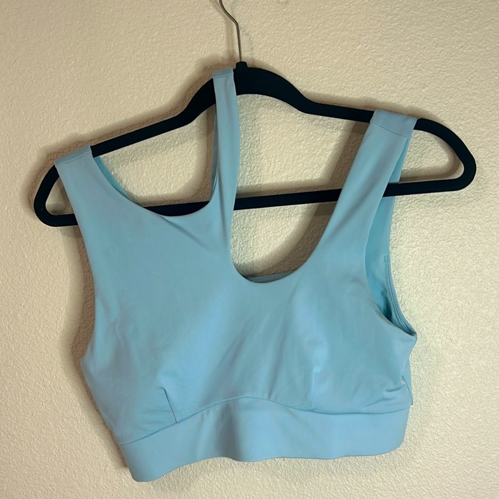 24- Fabletics sports bra
